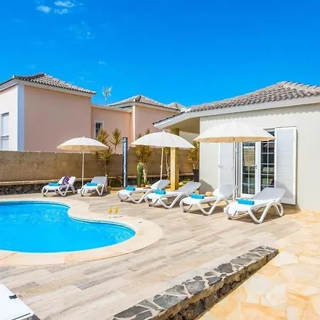 Playa De Fanabe Sleeps 6 Pool Air Con Wifi