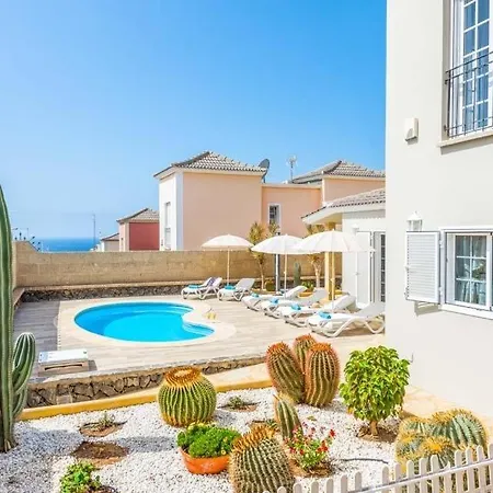 Playa De Fanabe Sleeps 6 Pool Air Con Wifi Villa Costa Adeje (Tenerife)