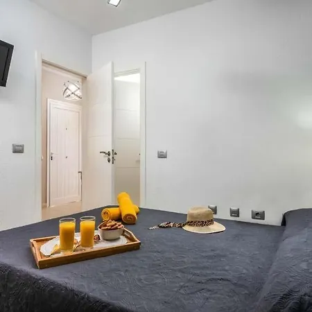 Playa De Fanabe Sleeps 6 Pool Air Con Wifi Costa Adeje (Tenerife)