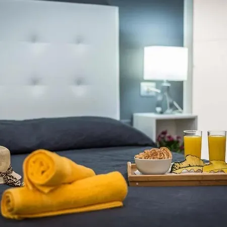 Playa De Fanabe Sleeps 6 Pool Air Con Wifi